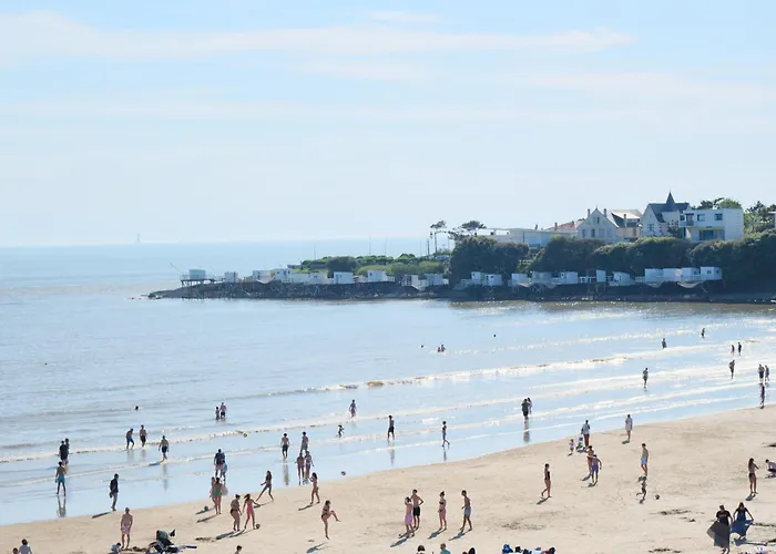 Appartement Avec Balcons Vue Mer A Pontaillac